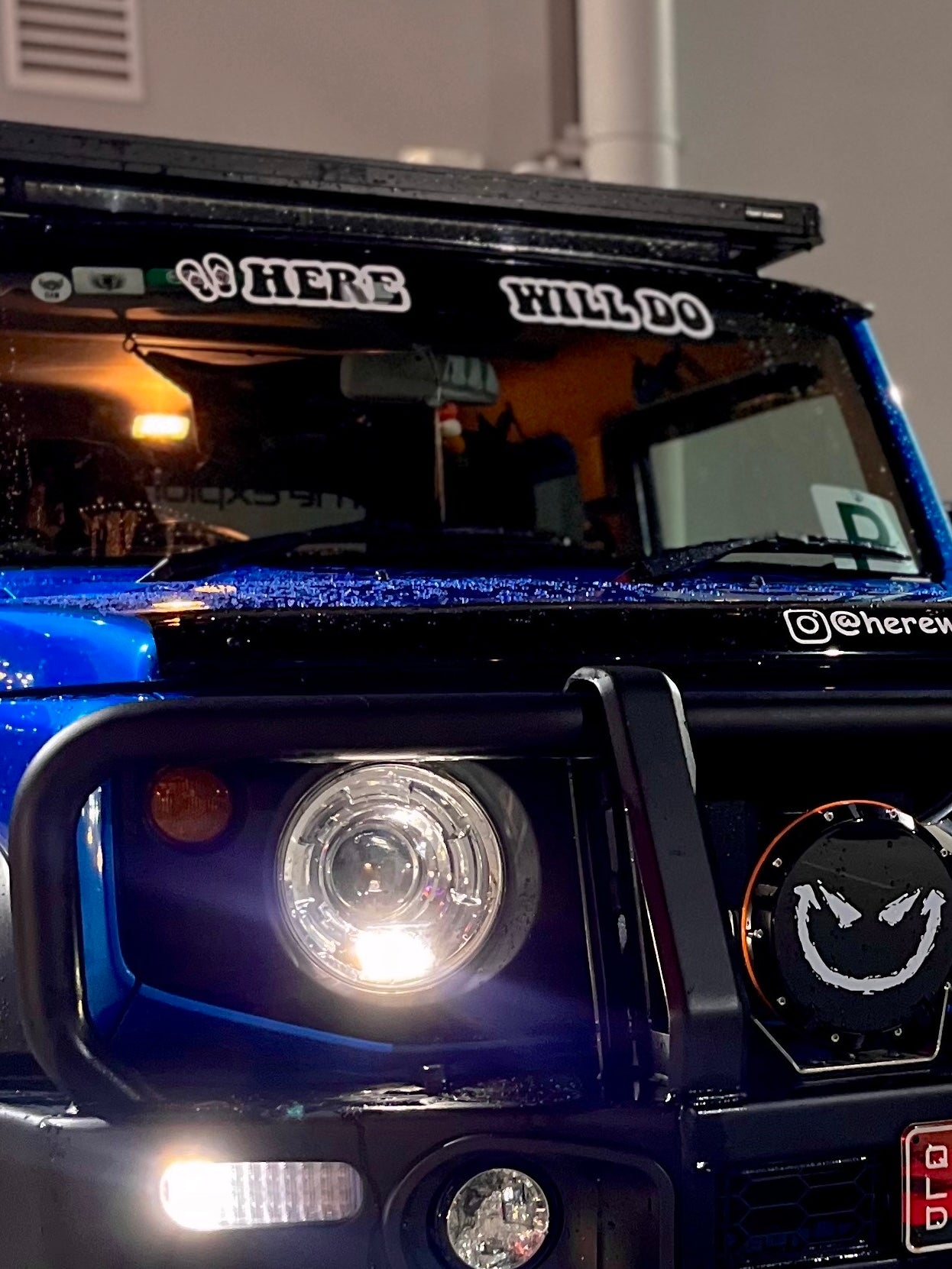 HWD Stickers and Windscreen Banners