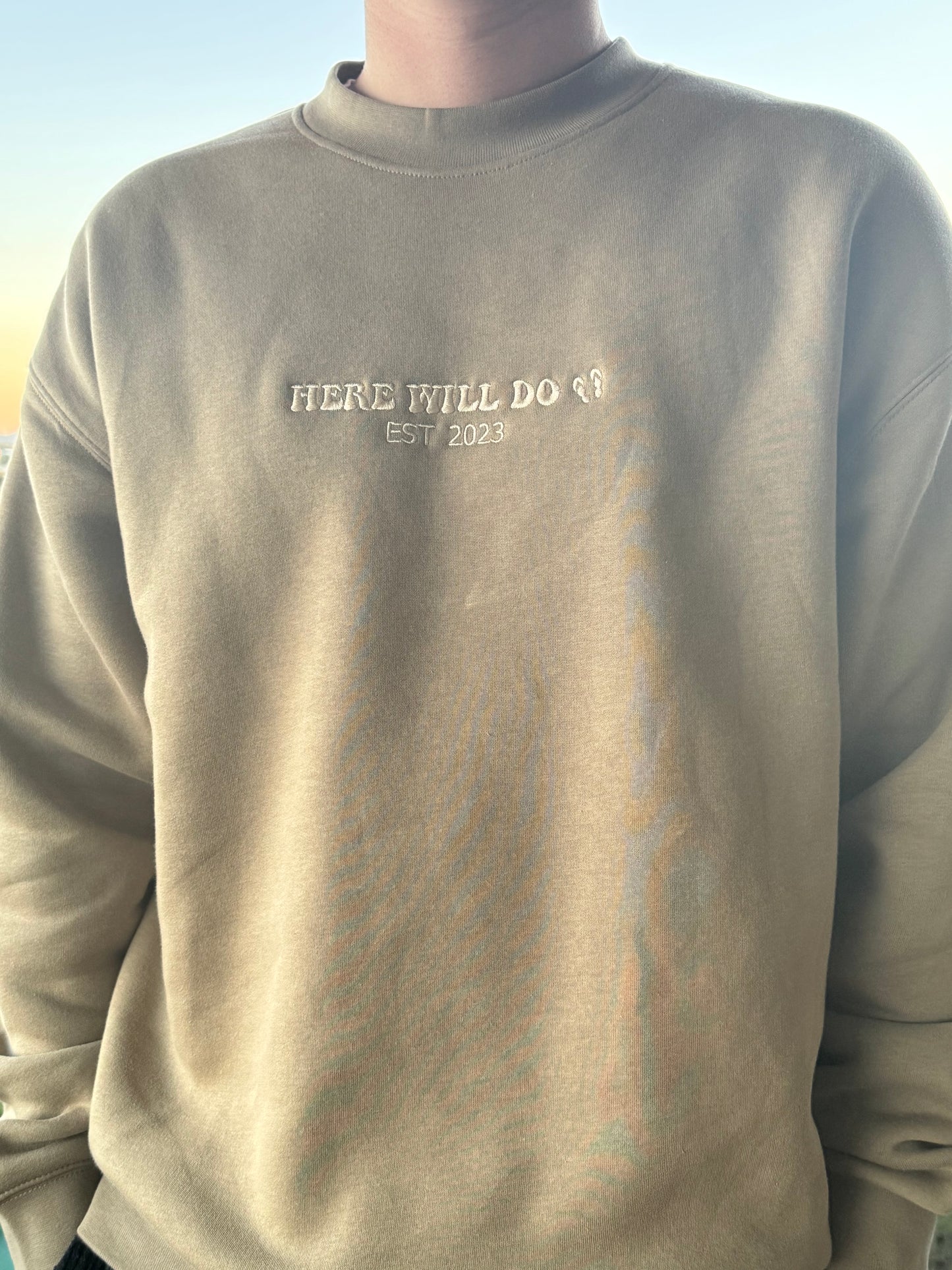 HWD Embroidered Sandy Crew Neck Jumpers